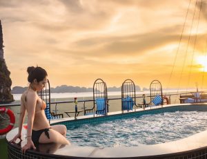 Kinh nghiệm chọn du thuyền Hạ Long ưng ý cho chuyến đi